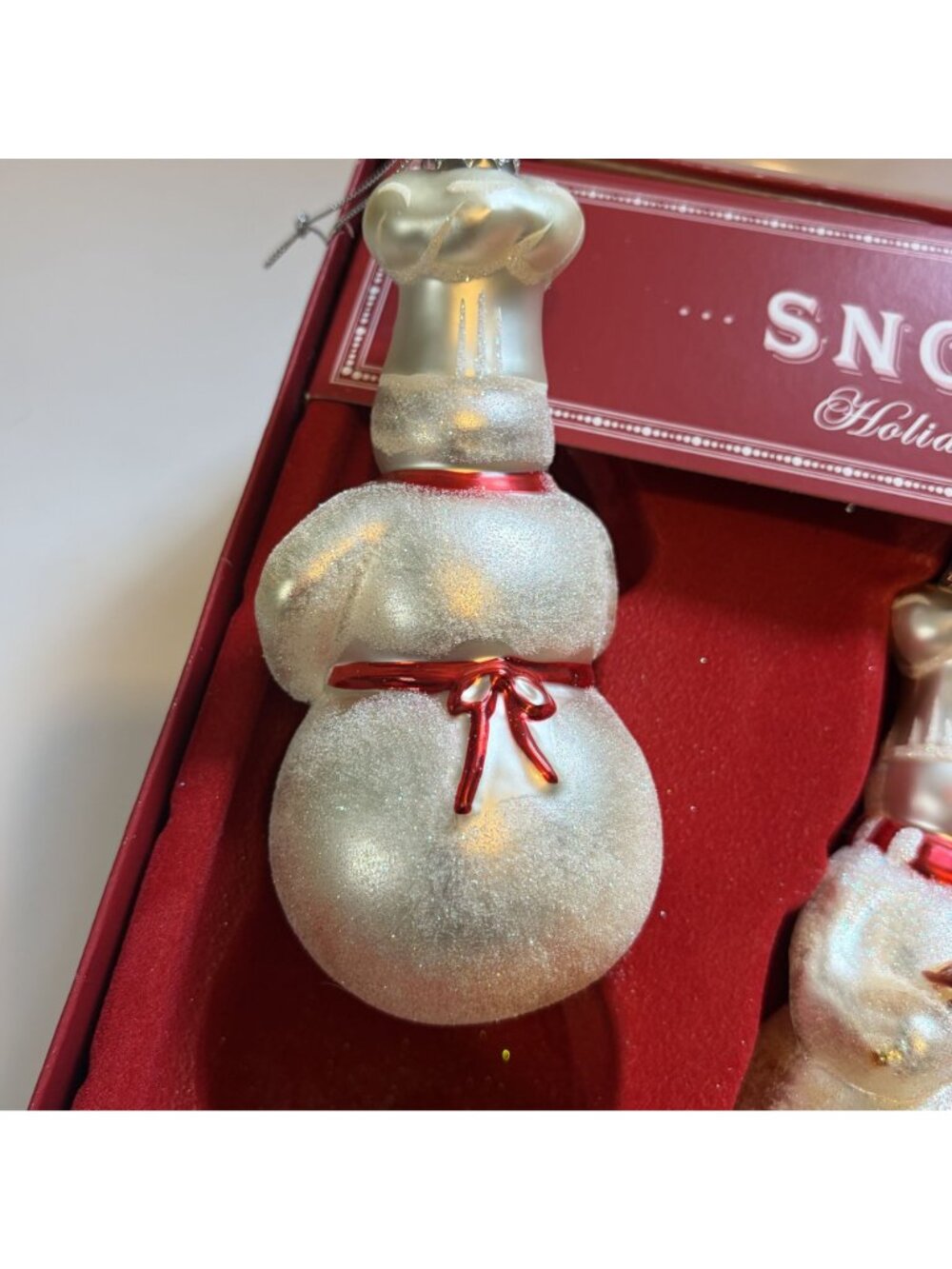 Williams Sonoma Limited Edition Baker Chef Snowman Glass Holiday Ornaments 2005 - Picture 4 of 16